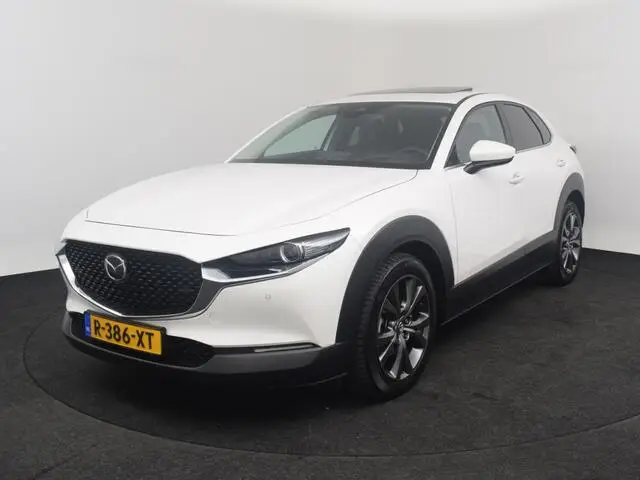 Photo 1 : Mazda Cx-30 2022 Petrol