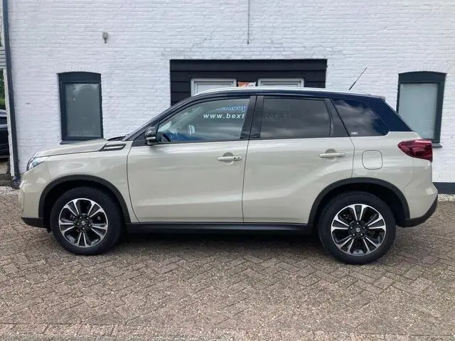 Photo 1 : Suzuki Vitara 2019 Petrol