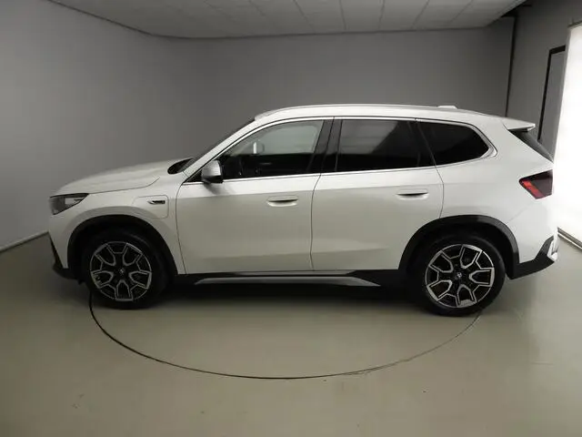 Photo 1 : Bmw X1 2022 Hybride