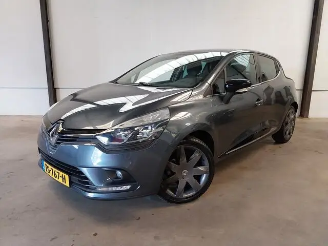 Photo 1 : Renault Clio 2018 Essence