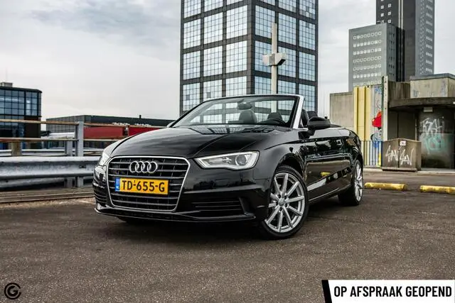 Photo 1 : Audi A3 2015 Petrol