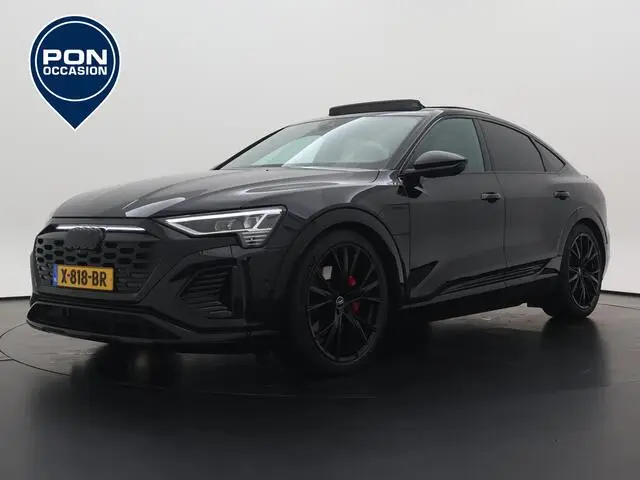 Photo 1 : Audi Q8 2023 Électrique