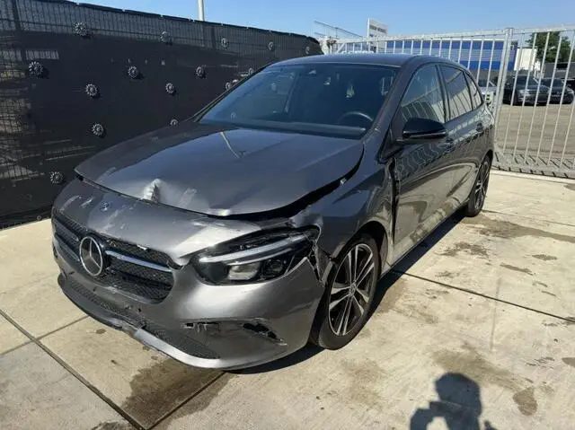 Photo 1 : Mercedes-benz Classe B 2019 Petrol