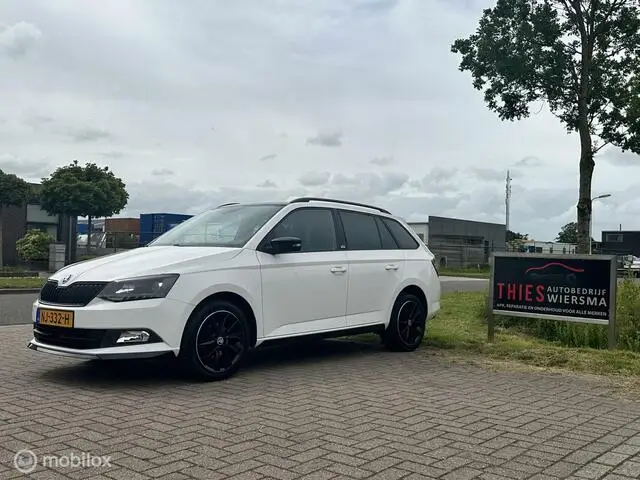 Photo 1 : Skoda Fabia 2016 Petrol