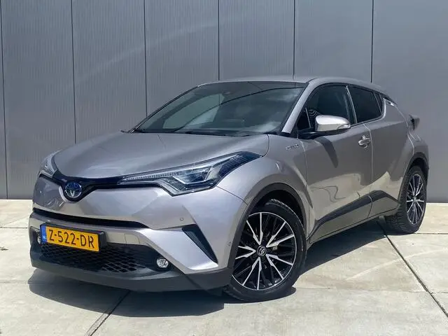 Photo 1 : Toyota C-hr 2018 Hybride