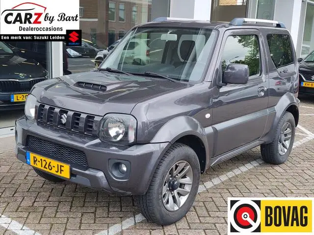 Photo 1 : Suzuki Jimny 2016 Petrol