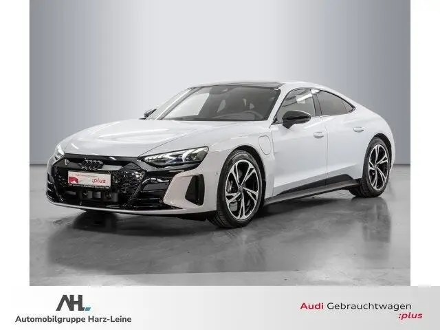 Photo 1 : Audi E-tron 2022 Électrique