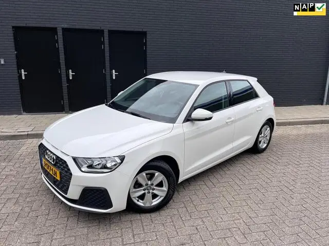 Photo 1 : Audi A1 2020 Petrol