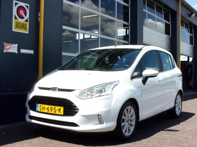 Photo 1 : Ford B-max 2018 Essence