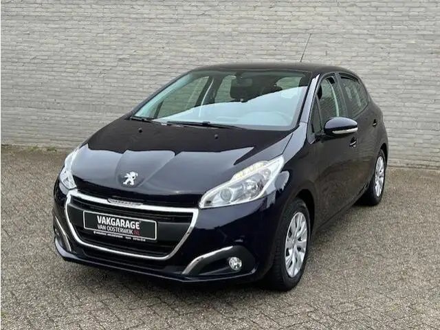 Photo 1 : Peugeot 208 2018 Petrol