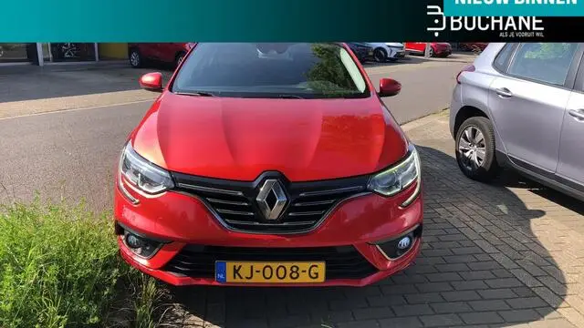 Photo 1 : Renault Megane 2016 Essence