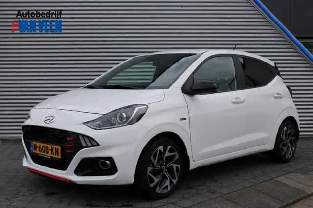 Photo 1 : Hyundai I10 2021 Essence