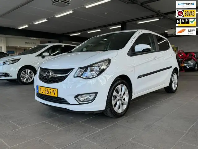 Photo 1 : Opel Karl 2016 Petrol