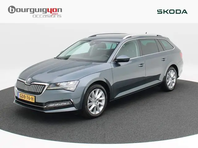 Photo 1 : Skoda Superb 2021 Hybride