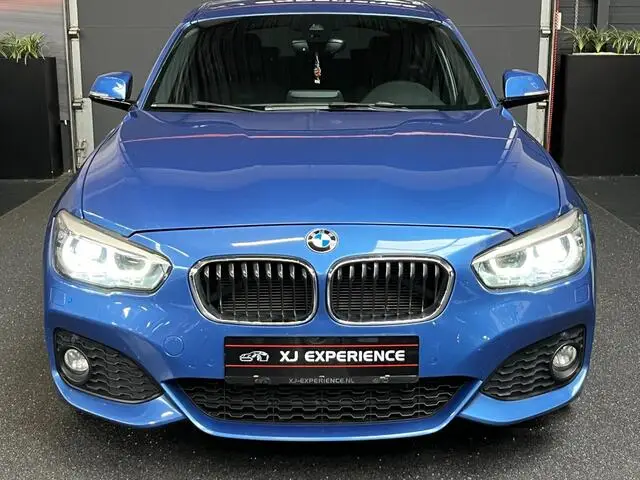 Photo 1 : Bmw Serie 1 2019 Petrol