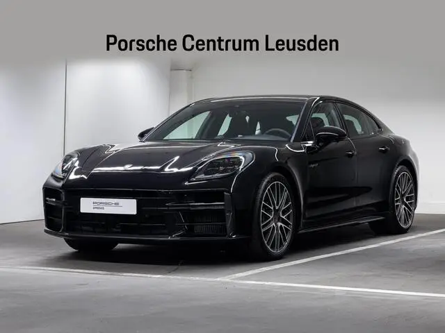 Photo 1 : Porsche Panamera 2024 Hybrid