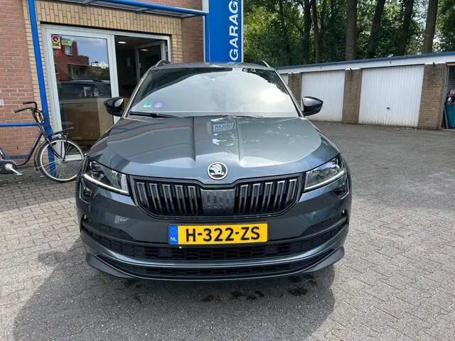 Photo 1 : Skoda Karoq 2020 Essence