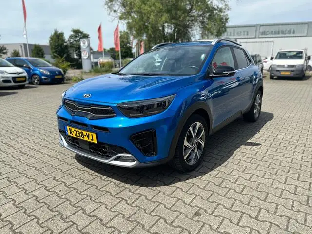 Photo 1 : Kia Stonic 2021 Hybrid