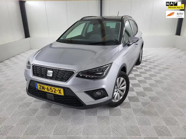 Photo 1 : Seat Arona 2019 Petrol