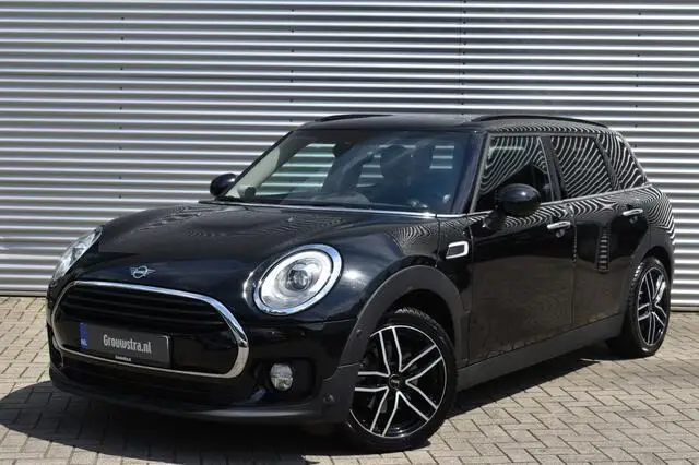 Photo 1 : Mini Clubman 2018 Essence