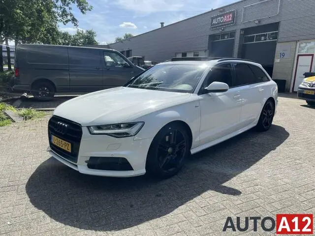 Photo 1 : Audi A6 2017 Essence