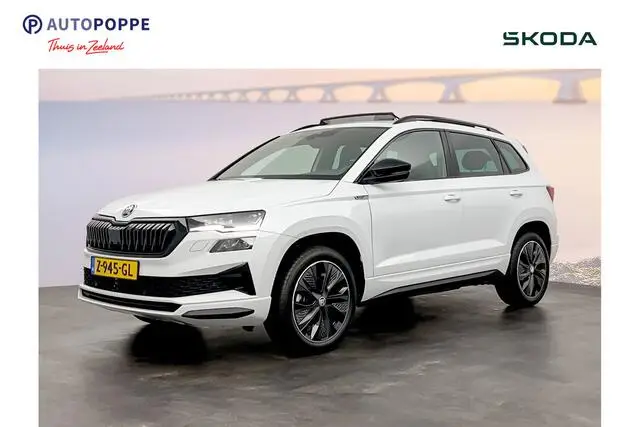 Photo 1 : Skoda Karoq 2024 Essence