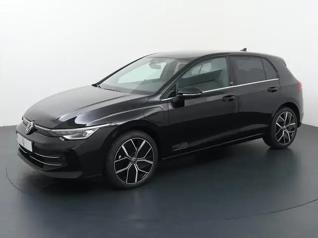 Photo 1 : Volkswagen Golf 2024 Hybrid