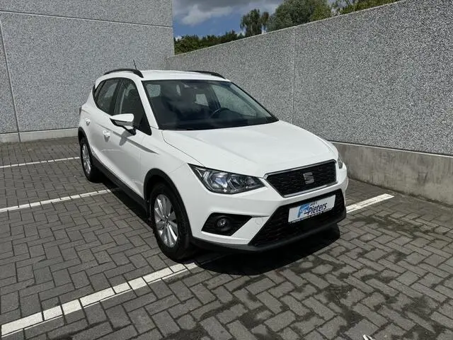 Photo 1 : Seat Arona 2021 Petrol