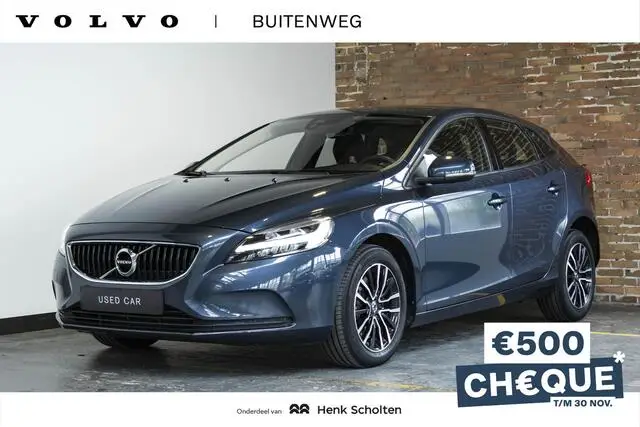 Photo 1 : Volvo V40 2018 Petrol