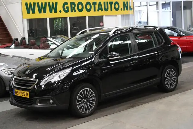 Photo 1 : Peugeot 2008 2015 Essence