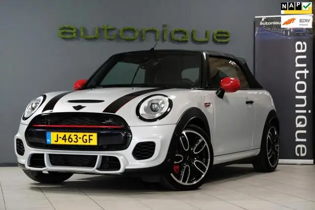 Photo 1 : Mini John Cooper Works 2017 Petrol