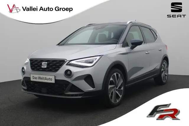 Photo 1 : Seat Arona 2023 Petrol