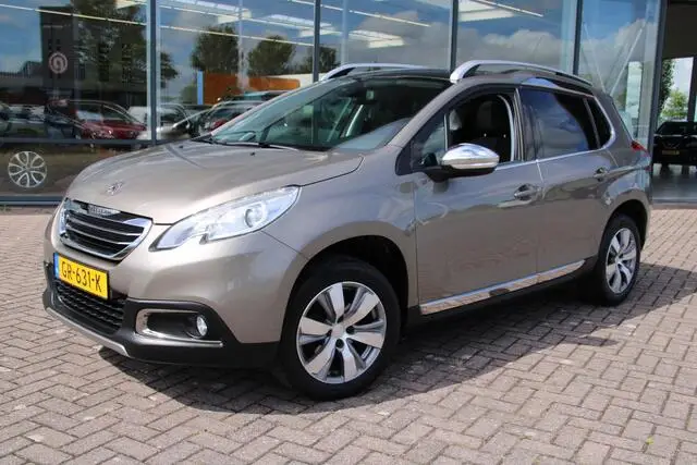 Photo 1 : Peugeot 2008 2015 Petrol