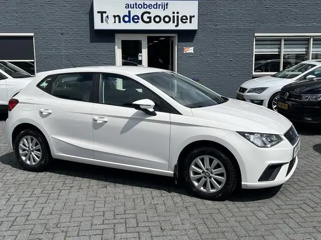 Photo 1 : Seat Ibiza 2019 Petrol