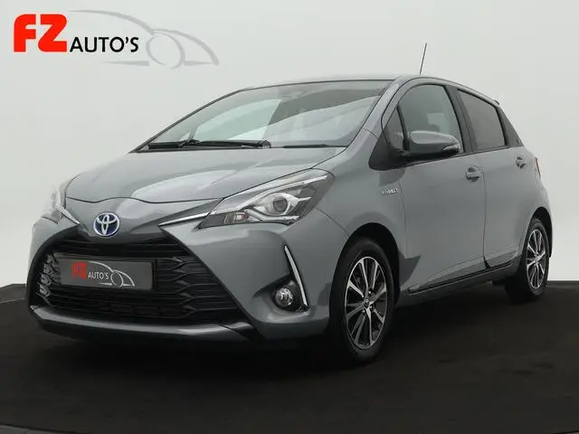 Photo 1 : Toyota Yaris 2019 Hybride