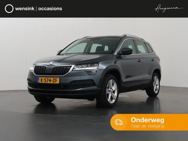 Photo 1 : Skoda Karoq 2021 Essence