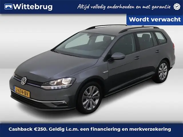 Photo 1 : Volkswagen Golf 2020 Essence