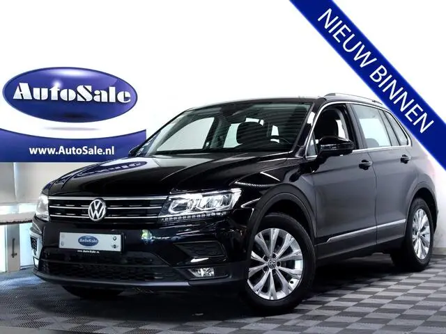 Photo 1 : Volkswagen Tiguan 2018 Petrol