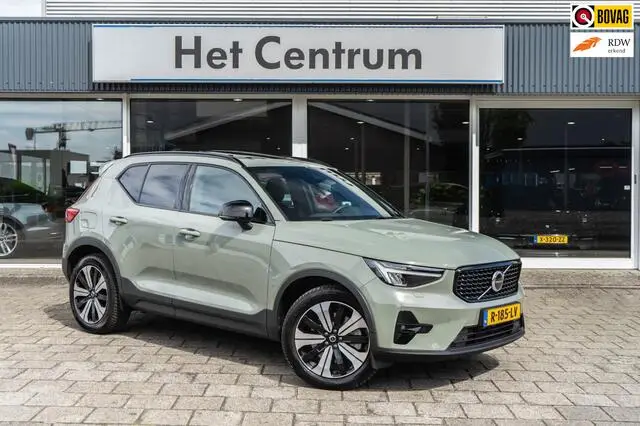 Photo 1 : Volvo Xc40 2022 Hybride