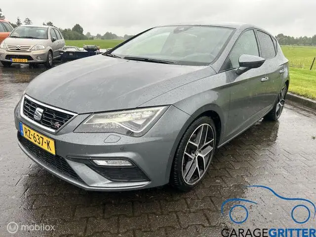 Photo 1 : Seat Leon 2018 Petrol