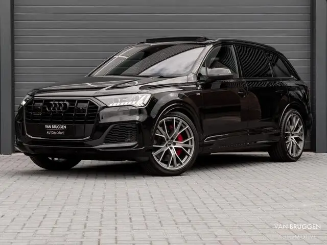 Photo 1 : Audi Q7 2020 Hybrid