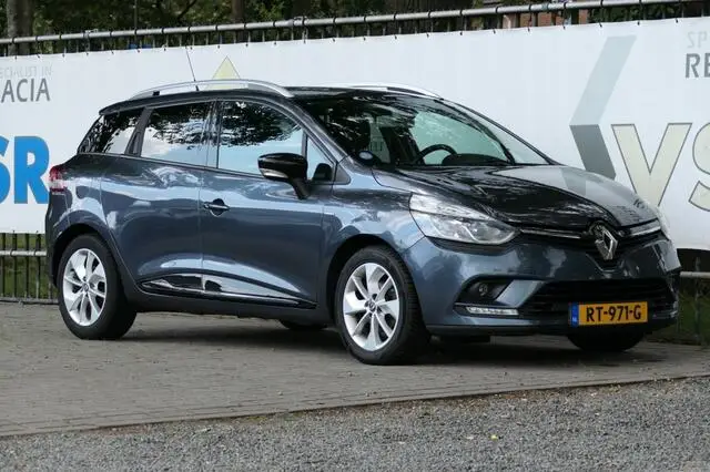 Photo 1 : Renault Clio 2017 Essence