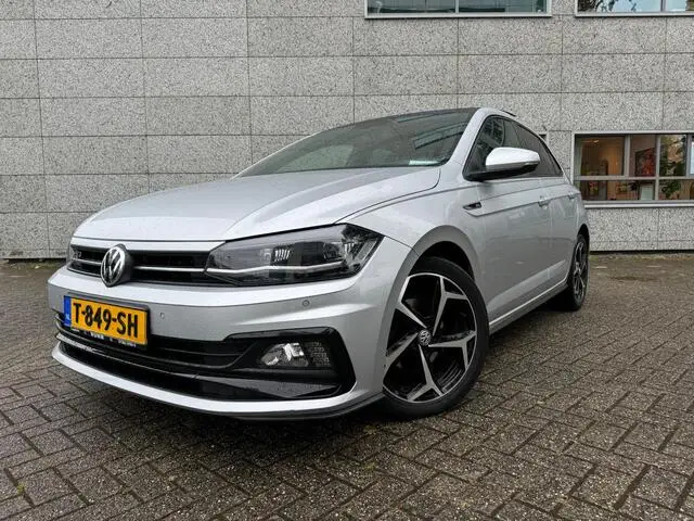 Photo 1 : Volkswagen Polo 2020 Petrol