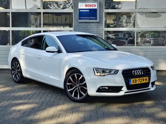 Photo 1 : Audi A5 2016 Essence