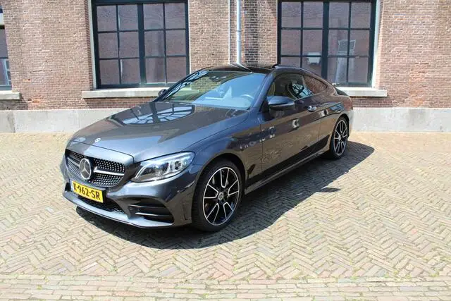 Photo 1 : Mercedes-benz Classe C 2019 Hybride