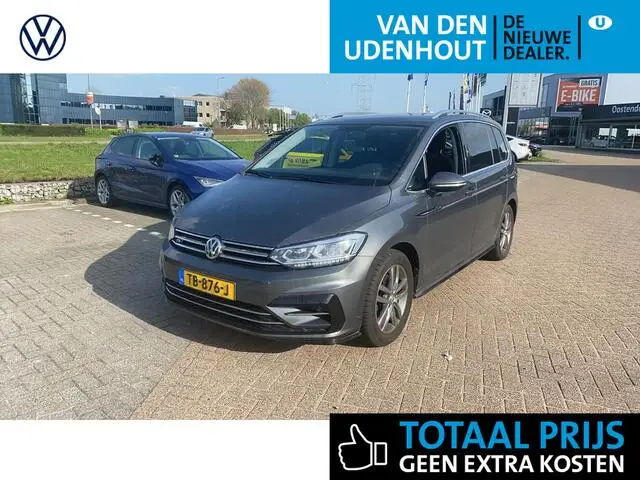 Photo 1 : Volkswagen Touran 2018 Petrol