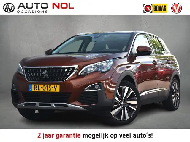 Photo 1 : Peugeot 3008 2017 Petrol