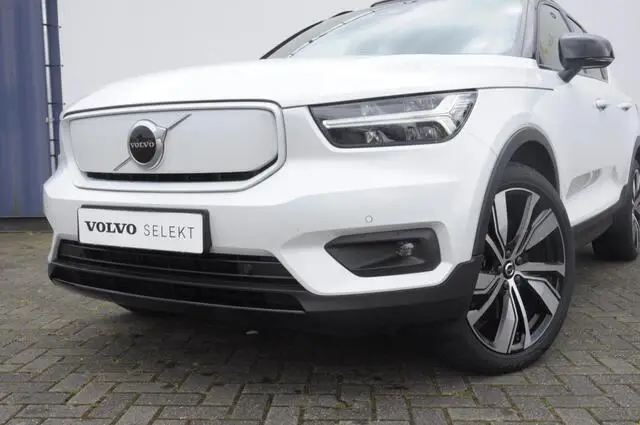 Photo 1 : Volvo Xc40 2020 Électrique