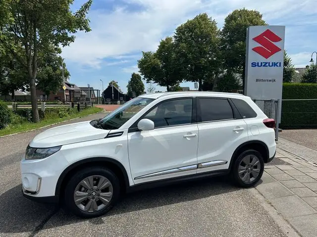 Photo 1 : Suzuki Vitara 2023 Petrol