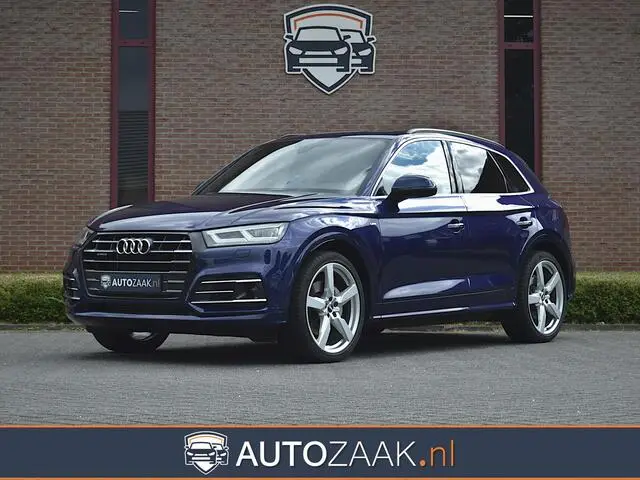 Photo 1 : Audi Q5 2021 Hybrid